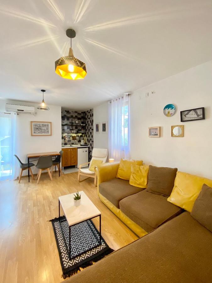 Apartments Rux De Luxe Bar Ngoại thất bức ảnh