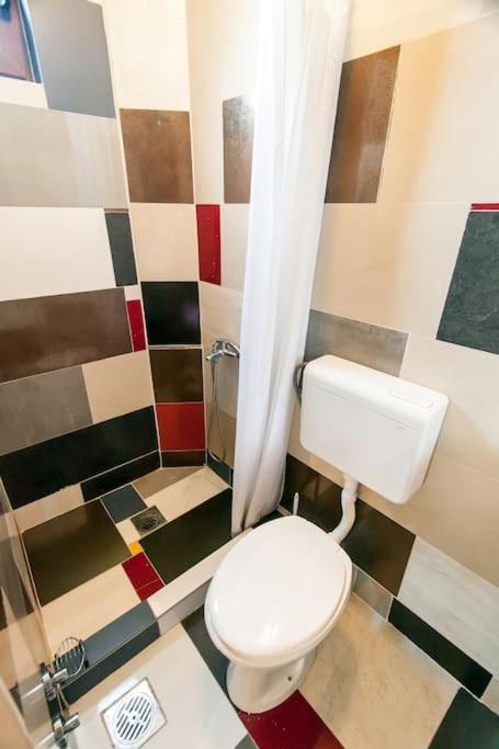 Apartments Rux De Luxe Bar Ngoại thất bức ảnh